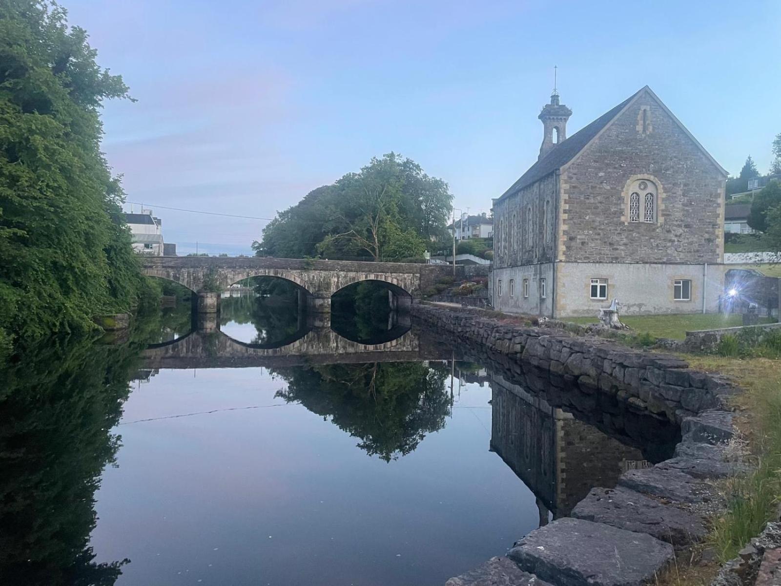 Riverside House Donegal Town Buitenkant foto